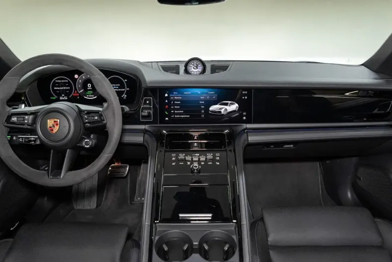 Porsche Panamera din 2024 cu 16.198 km - oferta POR196853 - foto 22