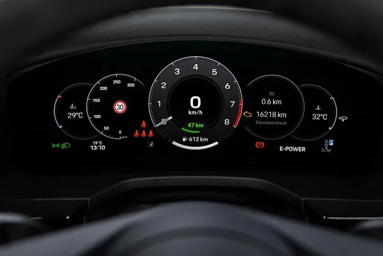 Porsche Panamera din 2024 cu 16.198 km - oferta POR196853 - foto 33