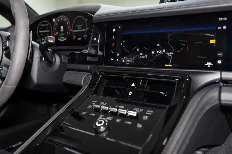 Porsche Panamera din 2024 cu 16.198 km - oferta POR196853 - foto 37