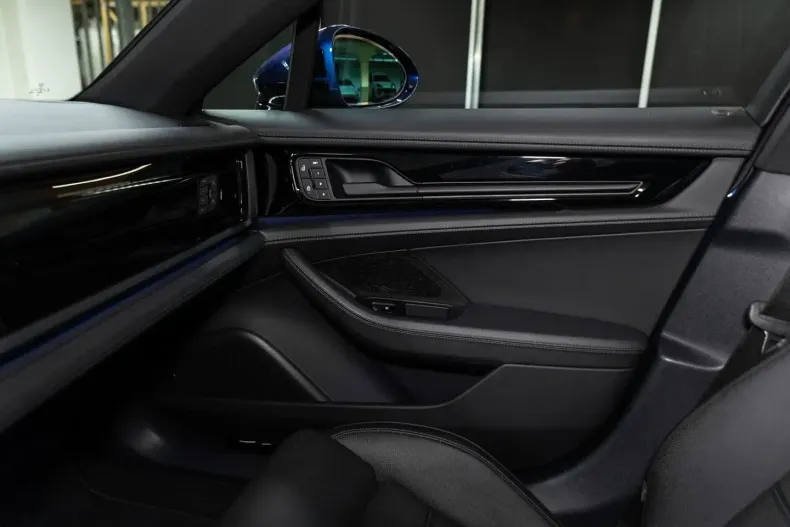 Porsche Panamera din 2024 cu 16.198 km - oferta POR196853 - foto 49