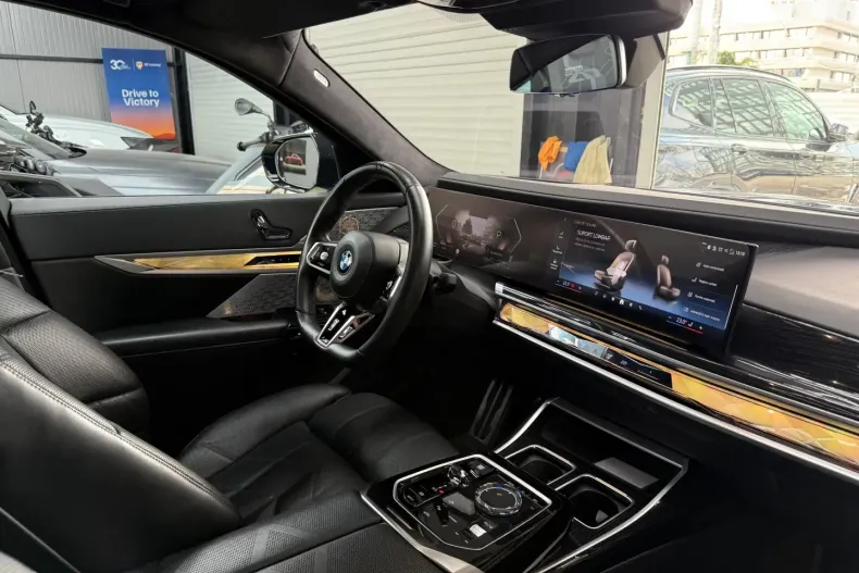 BMW 740 (Seria 7) din 2023 cu 64.350 km - oferta BMW196863 - foto 36