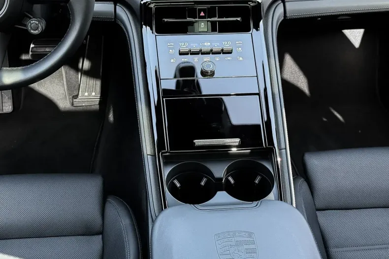 Porsche Panamera din 2024 cu 9.000 km - oferta POR196880 - foto 12