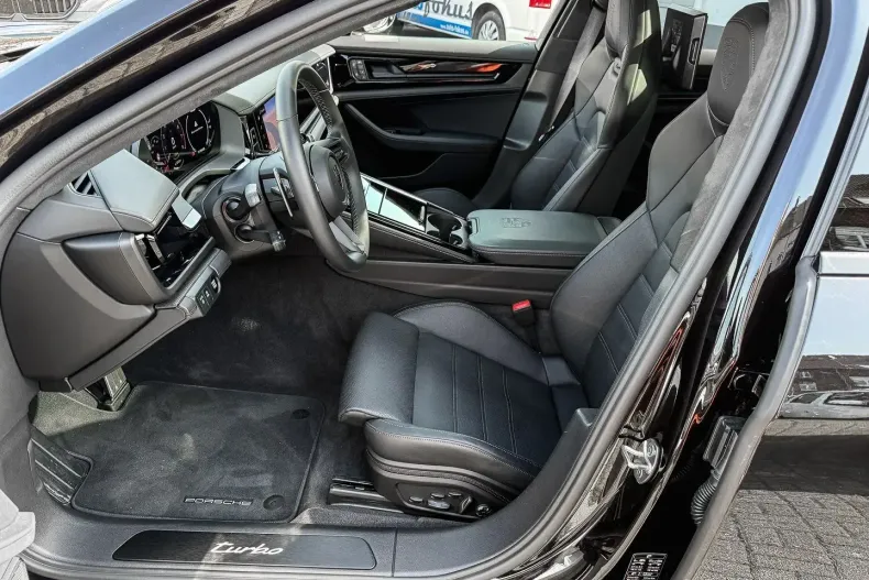 Porsche Panamera din 2024 cu 9.000 km - oferta POR196880 - foto 15