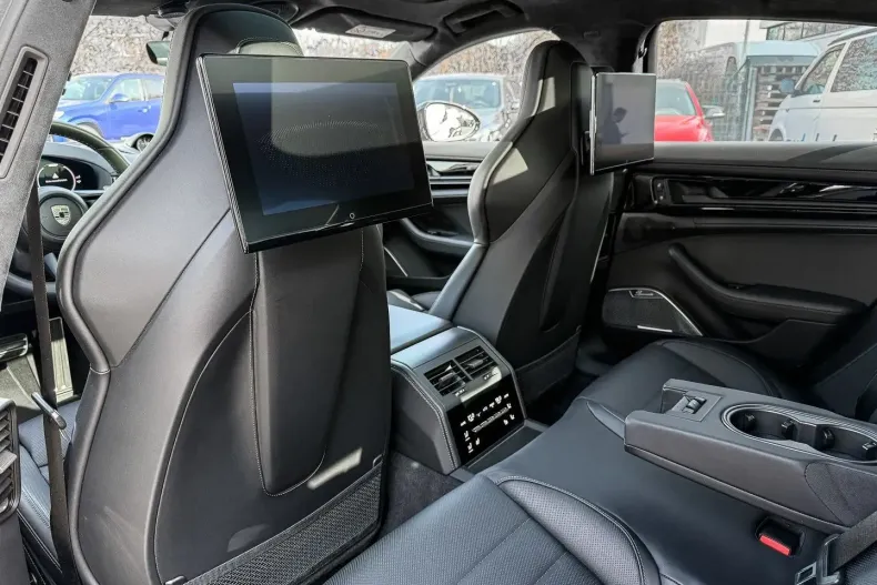 Porsche Panamera din 2024 cu 9.000 km - oferta POR196880 - foto 22