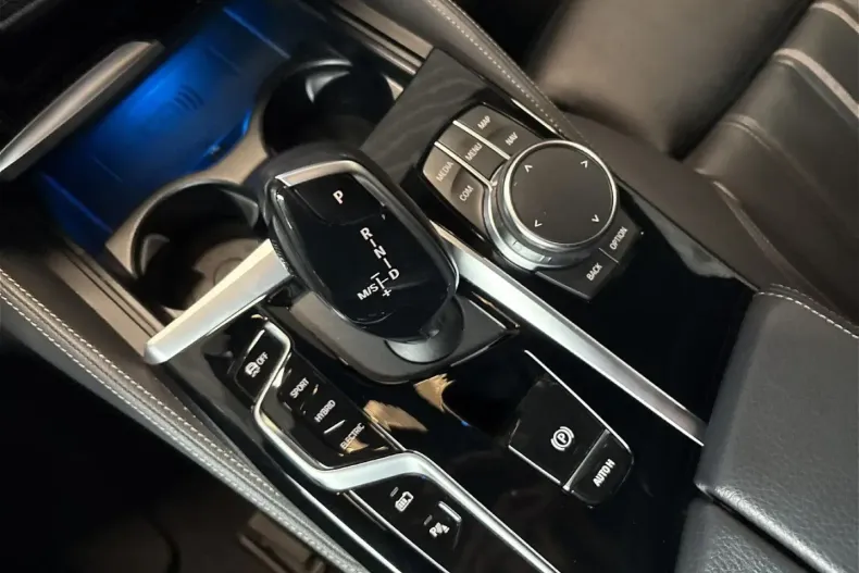 BMW 530 (Seria 5) din 2022 cu 36.013 km - oferta BMW196884 - foto 13