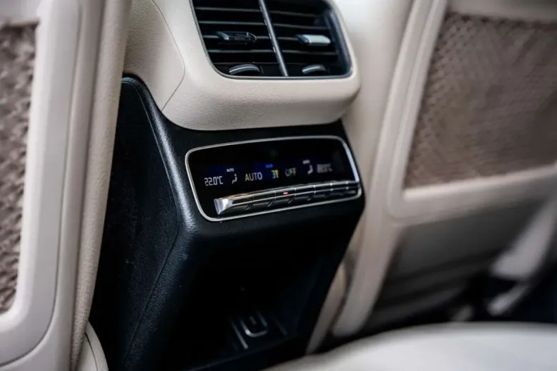 Mercedes-Benz GLE 350 (Clasa GLE) din 2023 cu 72.654 km - oferta MER196885 - foto 14