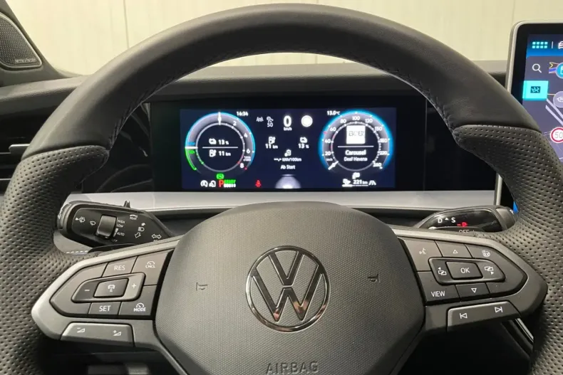 Volkswagen Tayron din 2025 cu 22.500 km - oferta VOL196887 - foto 13