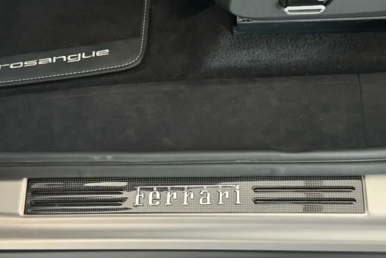 Ferrari Purosangue din 2024 cu 4.400 km - oferta FER196892 - foto 19