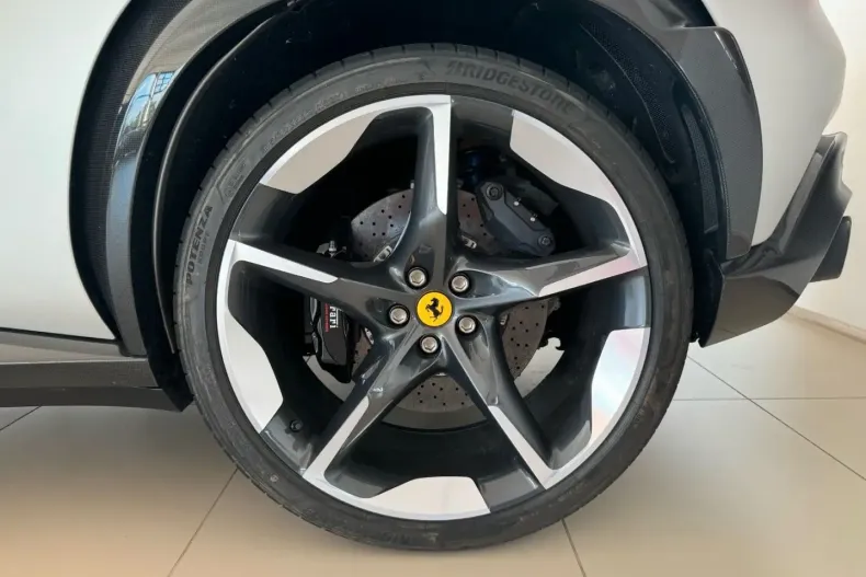 Ferrari Purosangue din 2024 cu 4.400 km - oferta FER196892 - foto 21