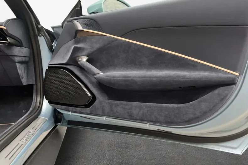 Ferrari Roma din 2024 cu 4.380 km - oferta FER196893 - foto 13