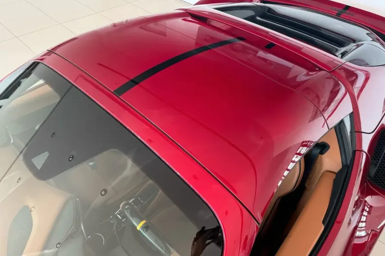 Ferrari 296 GTS din 2024 cu 4.000 km - oferta FER196896 - foto 8