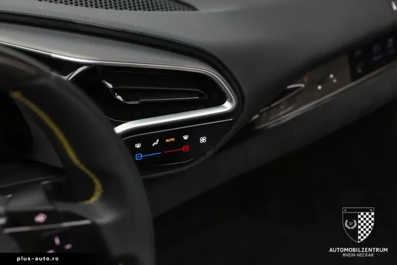 Ferrari 296 GTS din 2023 cu 5.536 km - oferta FER196897 - foto 36