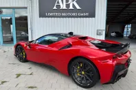 Ferrari SF90 din 2022 cu 5.500 km - oferta FER196898 - foto 2