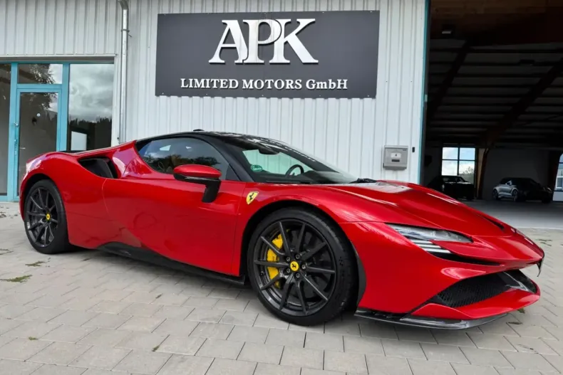 Ferrari SF90 din 2022 cu 5.500 km - oferta FER196898 - foto 3