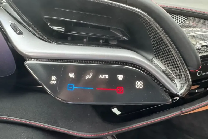 Ferrari SF90 din 2022 cu 5.500 km - oferta FER196898 - foto 20