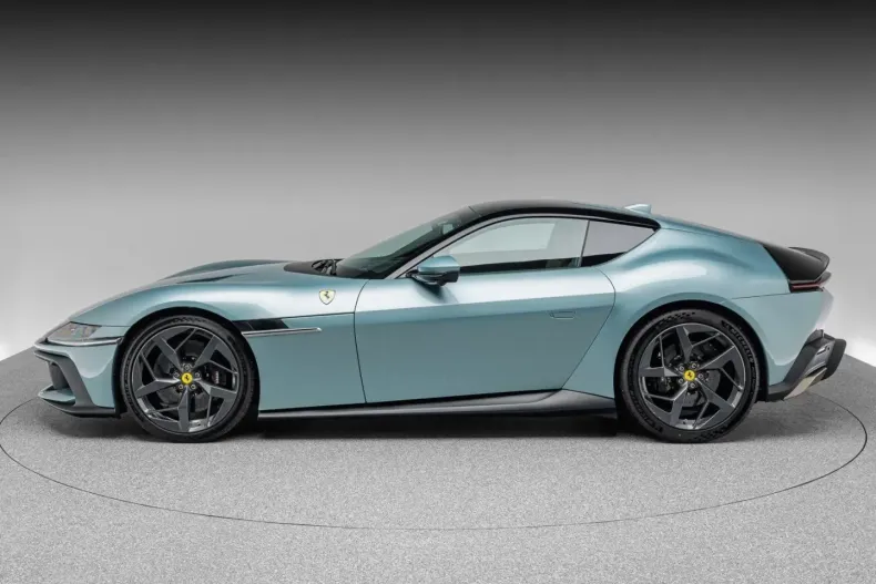 Ferrari 12Cilindri din 2024 cu 21.900 km - oferta FER196900 - foto 2