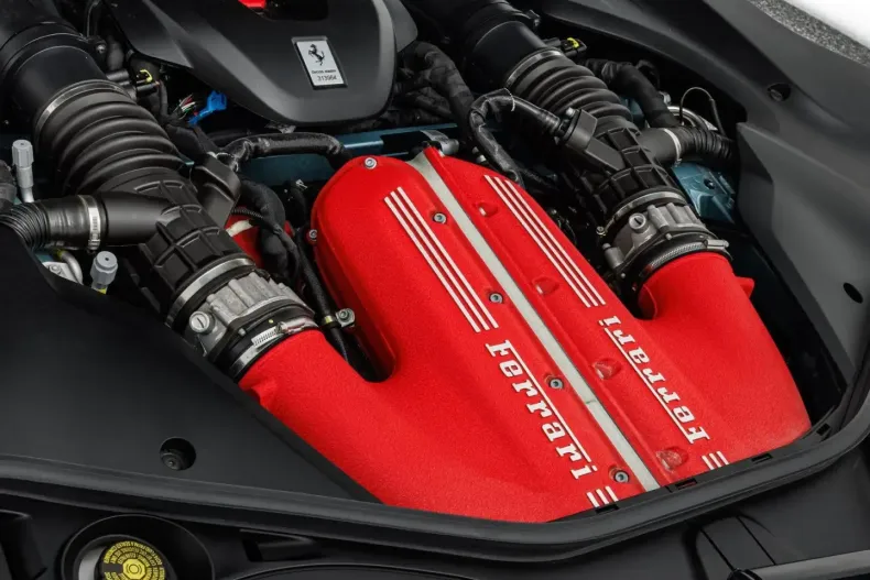 Ferrari 12Cilindri din 2024 cu 21.900 km - oferta FER196900 - foto 23