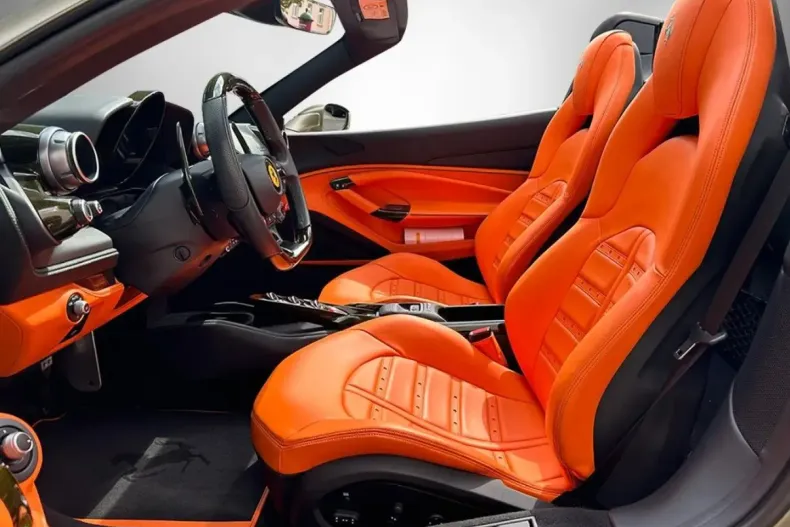 Ferrari F8 din 2022 cu 11.200 km - oferta FER196901 - foto 10