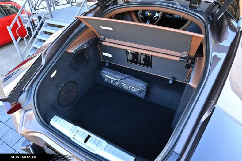 Ferrari 12Cilindri din 2025 cu 4.100 km - oferta FER196903 - foto 36