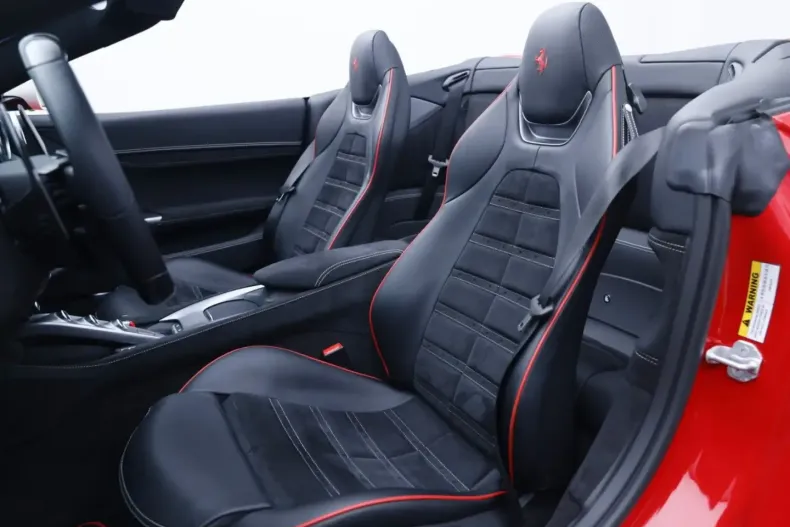 Ferrari Portofino din 2022 cu 8.000 km - oferta FER196905 - foto 9