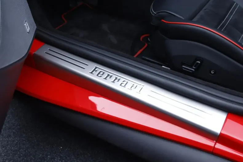 Ferrari Portofino din 2022 cu 8.000 km - oferta FER196905 - foto 25