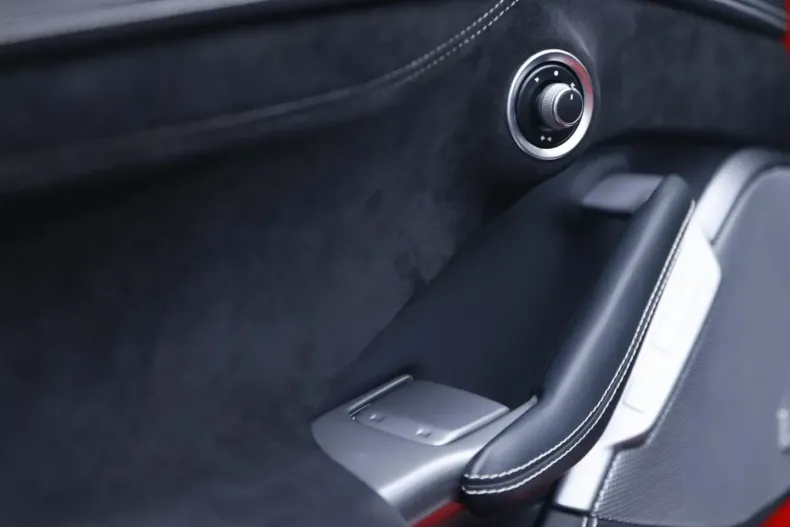 Ferrari Portofino din 2022 cu 8.000 km - oferta FER196905 - foto 29