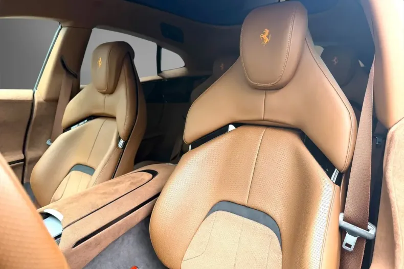 Ferrari Purosangue din 2024 cu 6.270 km - oferta FER196907 - foto 16