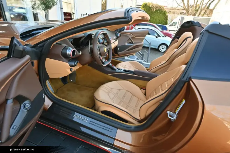 Ferrari 812 din 2023 cu 13.300 km - oferta FER196911 - foto 23