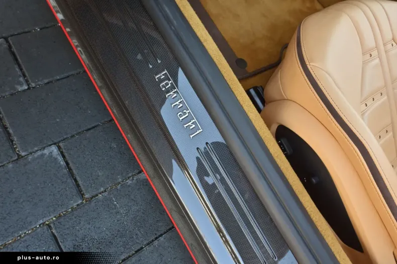 Ferrari 812 din 2023 cu 13.300 km - oferta FER196911 - foto 32