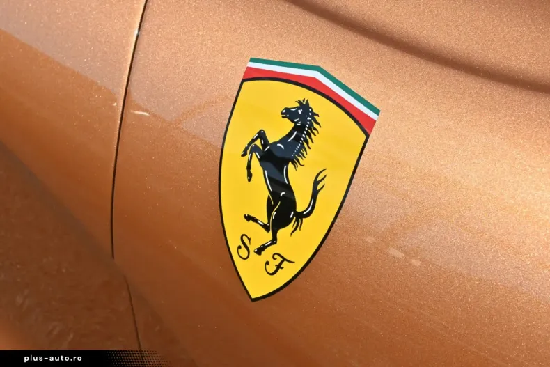 Ferrari 812 din 2023 cu 13.300 km - oferta FER196911 - foto 36