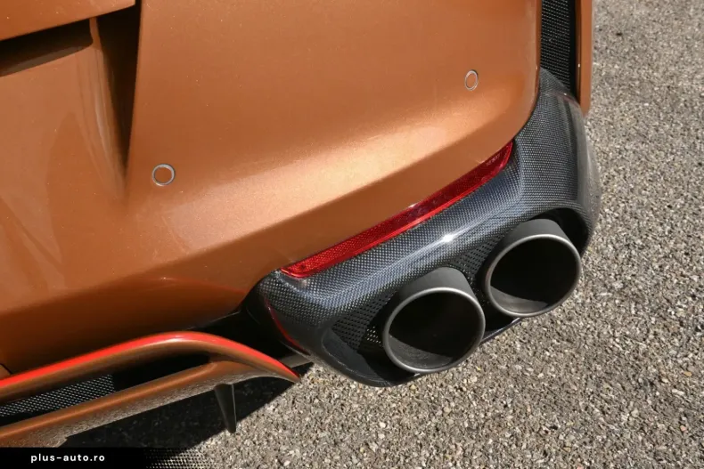 Ferrari 812 din 2023 cu 13.300 km - oferta FER196911 - foto 39