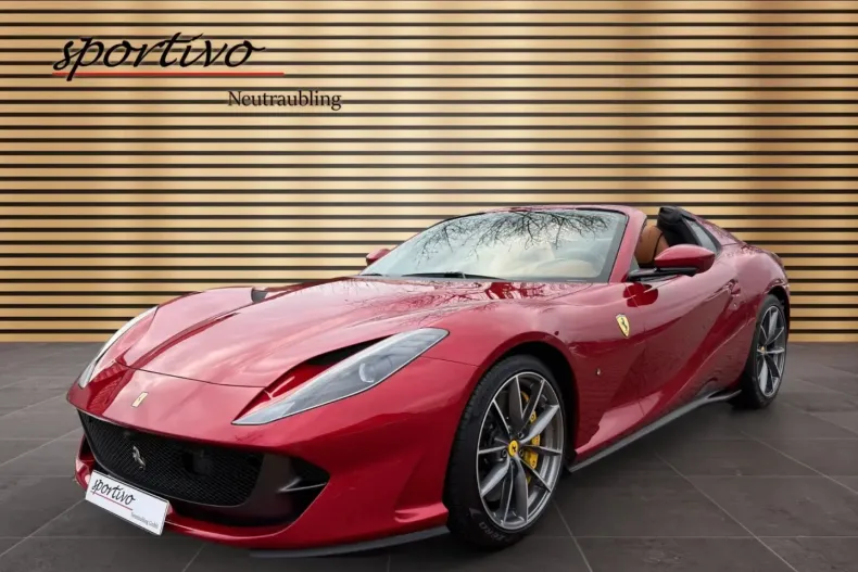 Ferrari 812 din 2021 cu 4.265 km - oferta FER196913 - foto 1