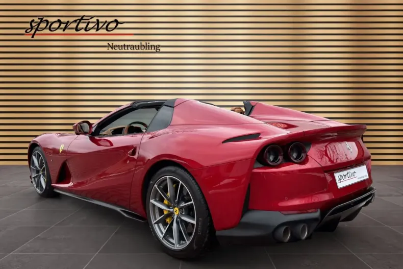 Ferrari 812 din 2021 cu 4.265 km - oferta FER196913 - foto 3