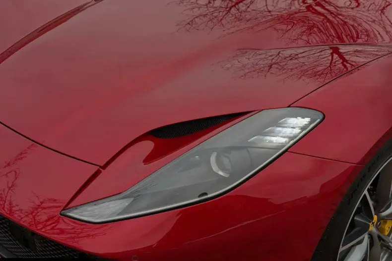 Ferrari 812 din 2021 cu 4.265 km - oferta FER196913 - foto 31