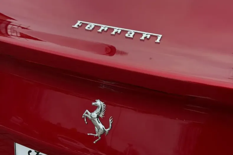 Ferrari 812 din 2021 cu 4.265 km - oferta FER196913 - foto 33