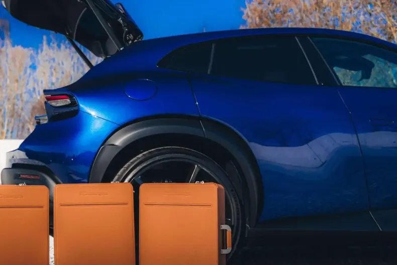 Ferrari Purosangue din 2023 cu 7.324 km - oferta FER196914 - foto 9