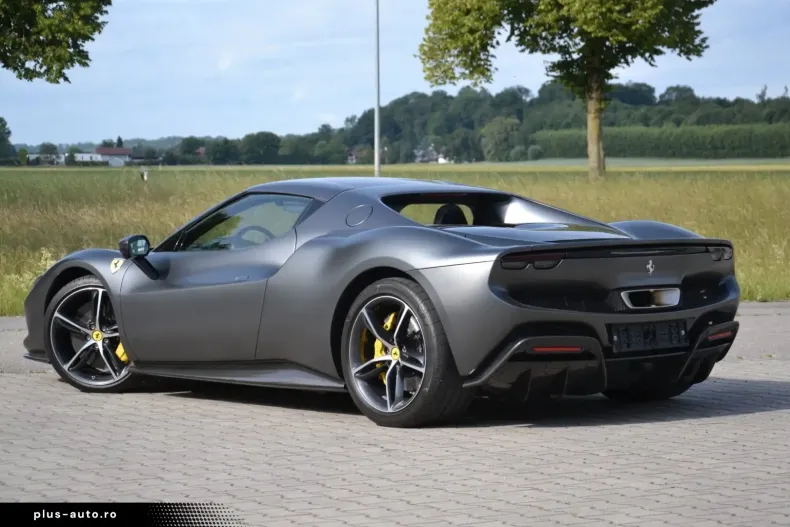 Ferrari 296 GTB din 2023 cu 15.000 km - oferta FER196915 - foto 11