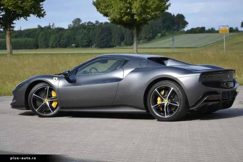 Ferrari 296 GTB din 2023 cu 15.000 km - oferta FER196915 - foto 12