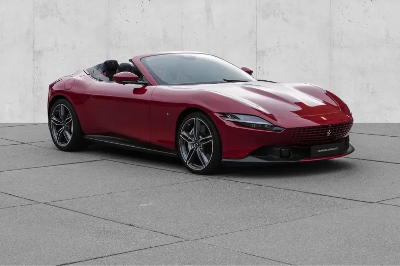 Ferrari Roma din 2024 cu 11.500 km - oferta FER196921 - foto 1