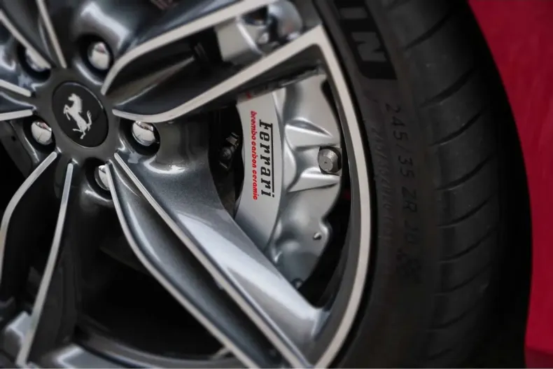 Ferrari Roma din 2024 cu 11.500 km - oferta FER196921 - foto 12