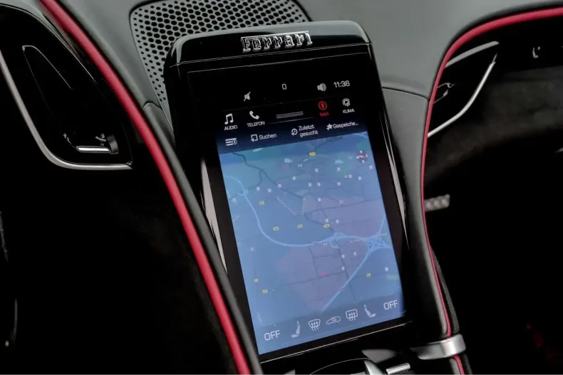 Ferrari Roma din 2024 cu 11.500 km - oferta FER196921 - foto 24