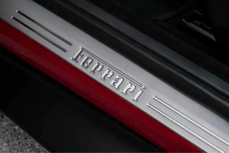 Ferrari Roma din 2024 cu 11.500 km - oferta FER196921 - foto 31