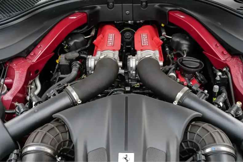 Ferrari Roma din 2024 cu 11.500 km - oferta FER196921 - foto 34