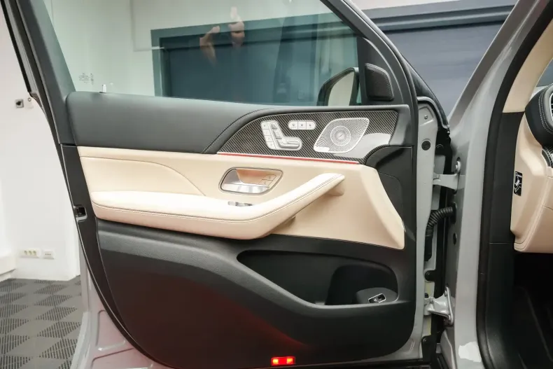 Mercedes-Benz GLE 53 AMG (Clasa GLE) din 2024 cu 23.779 km - oferta MER196924 - foto 16
