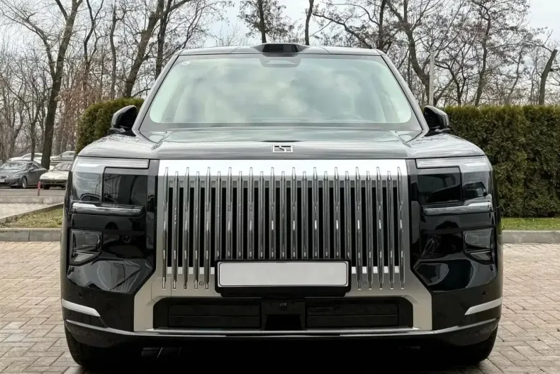 Zeekr 9X din 2026 cu 50 km - oferta ZEE196925 - foto 2