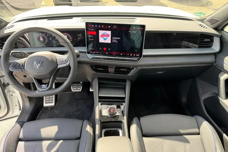 Volkswagen Tayron din 2025 cu 17.500 km - oferta VOL196931 - foto 7