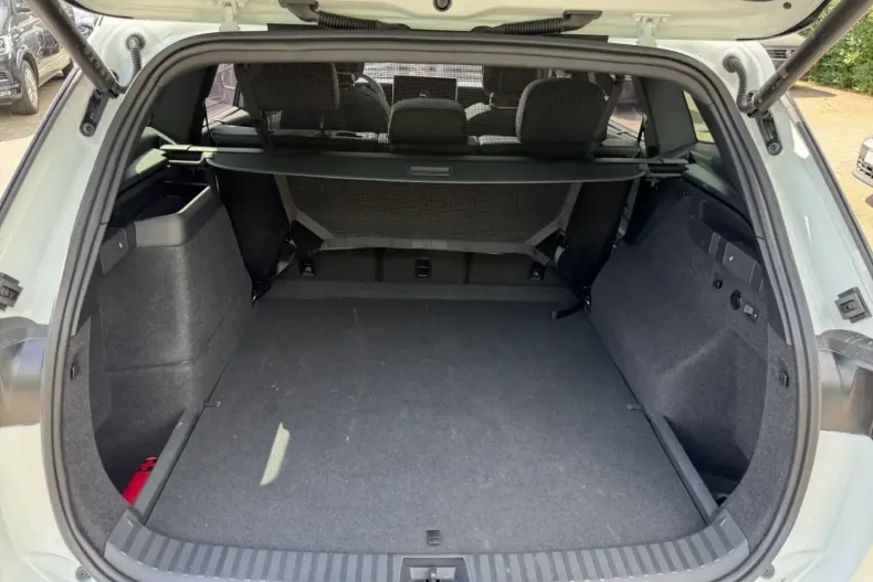 Volkswagen Tayron din 2025 cu 17.500 km - oferta VOL196931 - foto 11