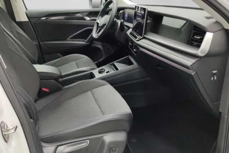 Volkswagen Tayron din 2025 cu 26.183 km - oferta VOL196932 - foto 3