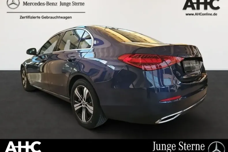 Mercedes-Benz C 200 (Clasa C) din 2024 cu 7.500 km - oferta MER196934 - foto 4