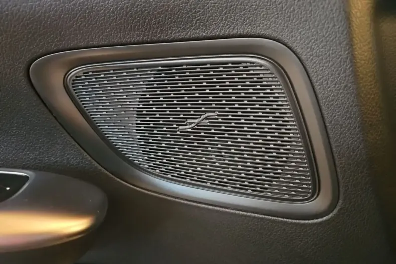 Mercedes-Benz C 200 (Clasa C) din 2024 cu 7.500 km - oferta MER196934 - foto 14